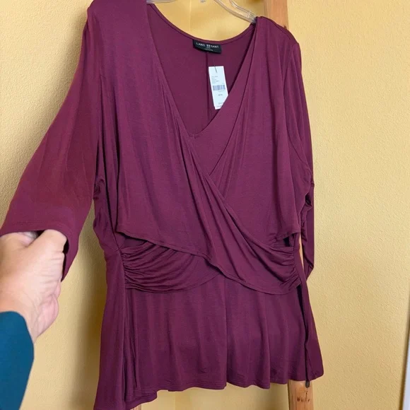 Lane Bryant Wrap Top Blouse Burgundy Wine Size 18/20 - Picture 3 of 11